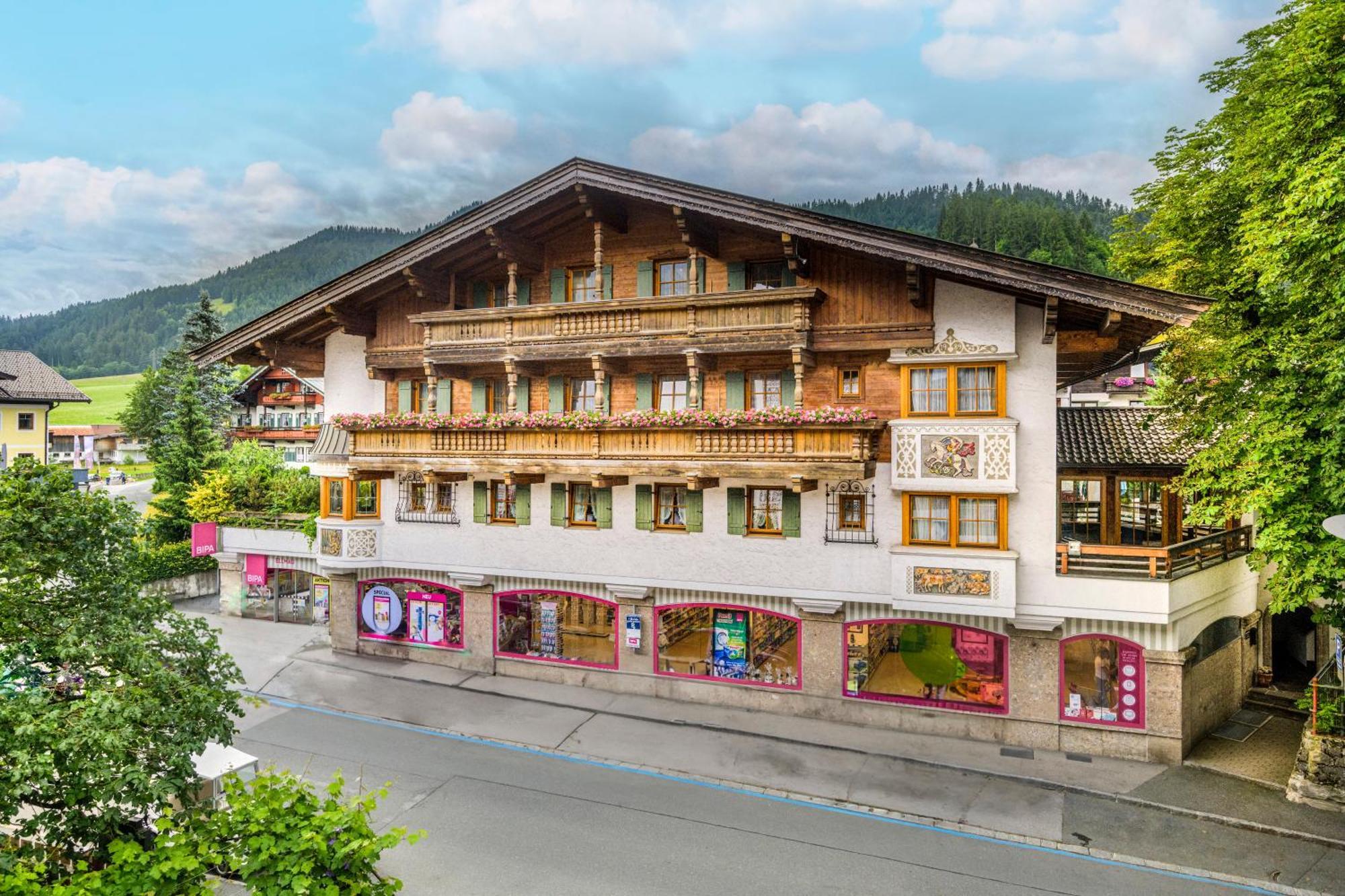 Haus Garden Bed & Breakfast Ellmau Exterior photo